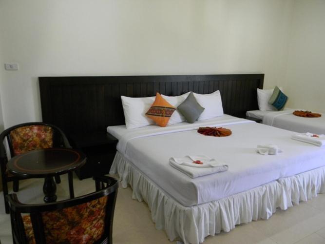 Hill Side Patong Hotel חדר תמונה