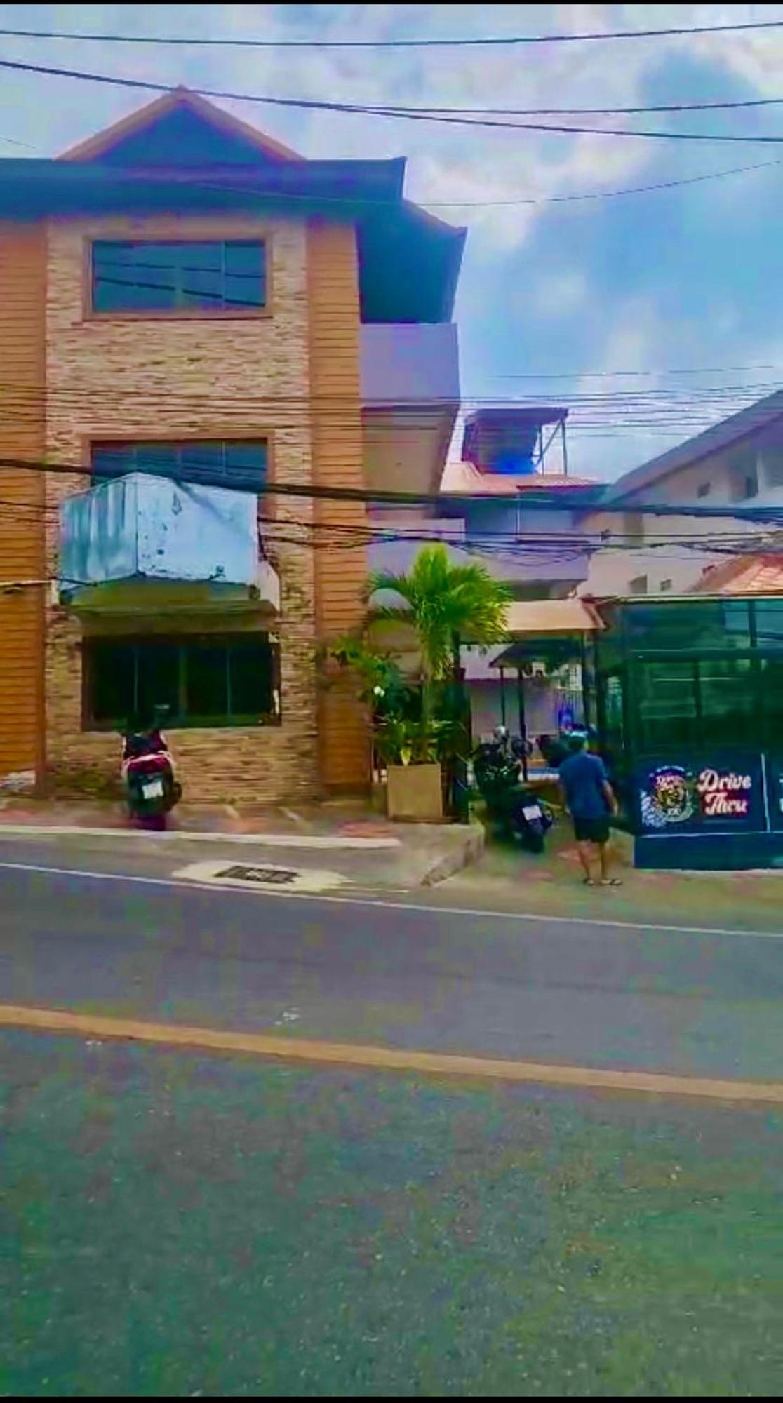 Hill Side Patong Hotel מראה חיצוני תמונה