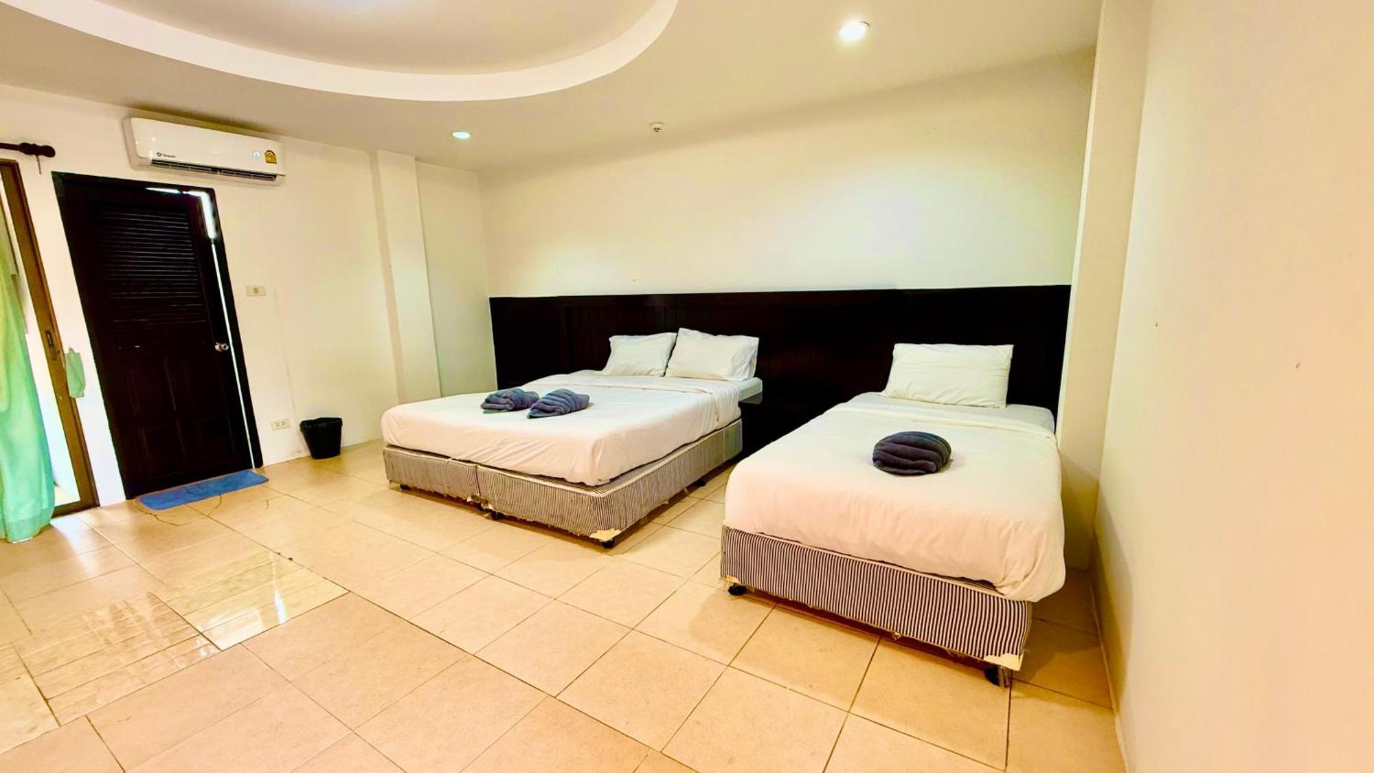 Hill Side Patong Hotel מראה חיצוני תמונה