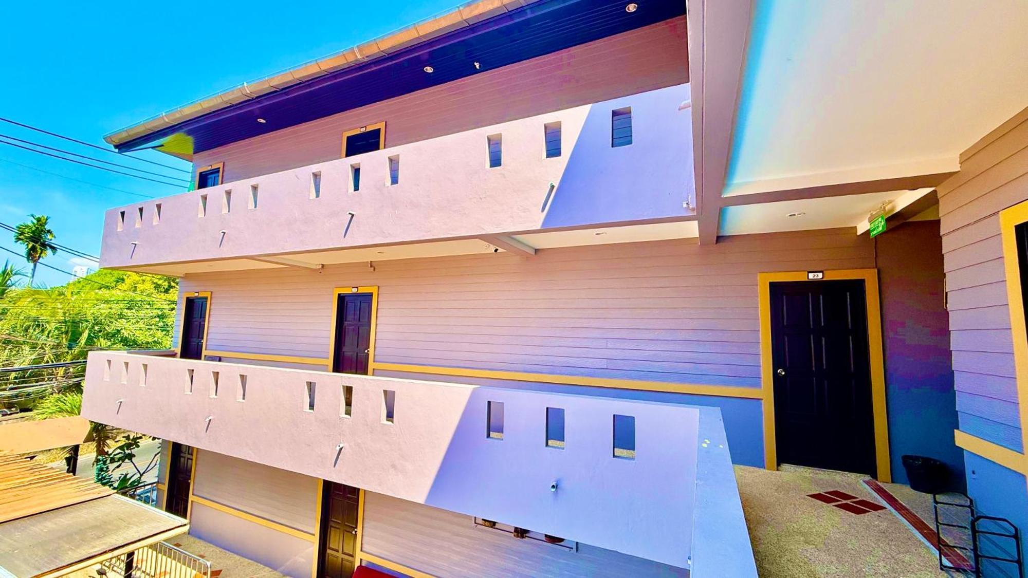 Hill Side Patong Hotel מראה חיצוני תמונה