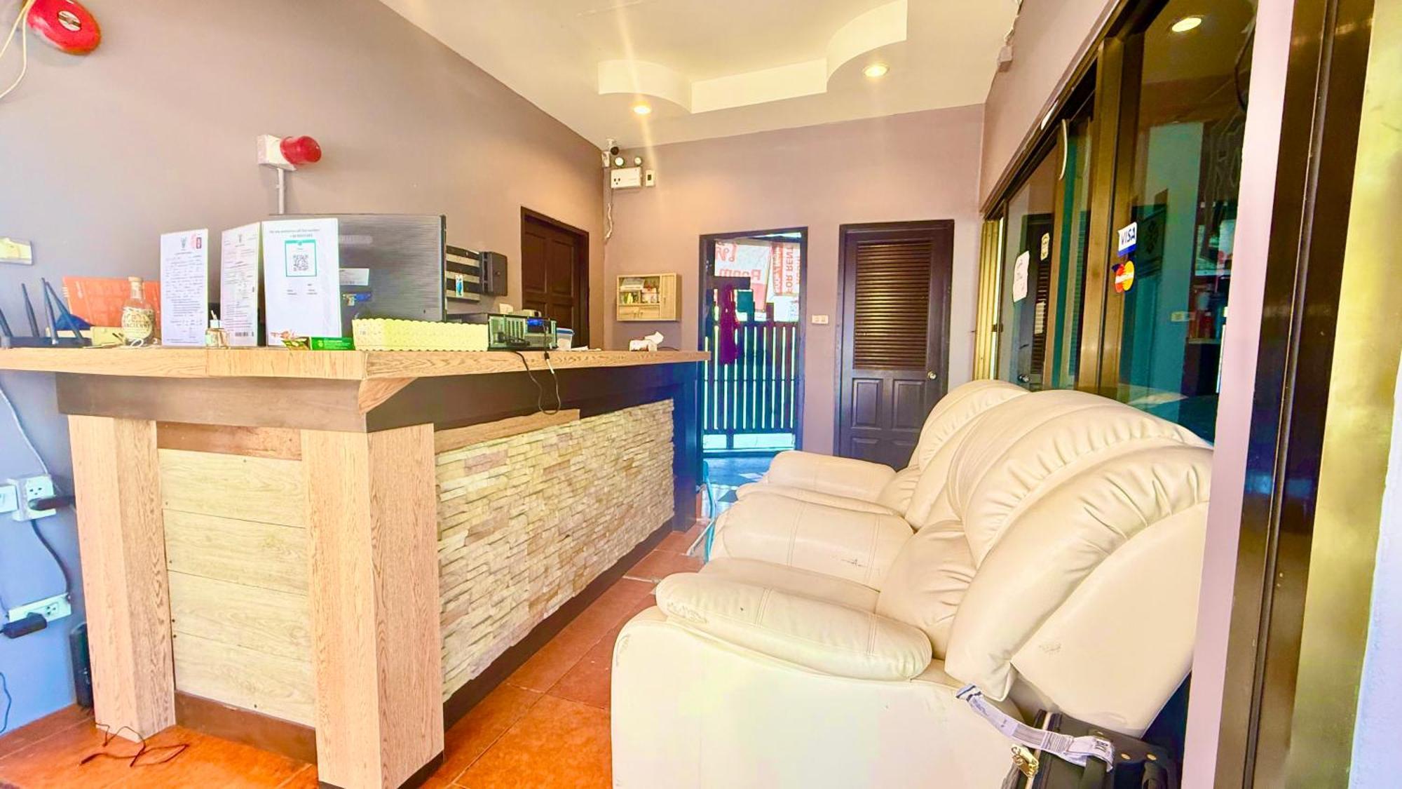 Hill Side Patong Hotel מראה חיצוני תמונה